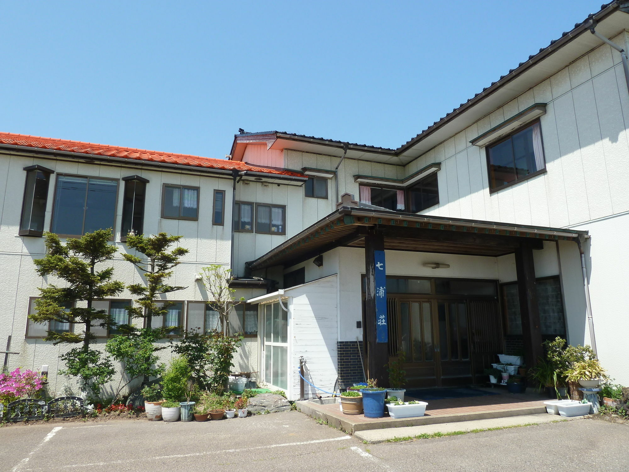 מלון Sado Nanauraso מראה חיצוני תמונה